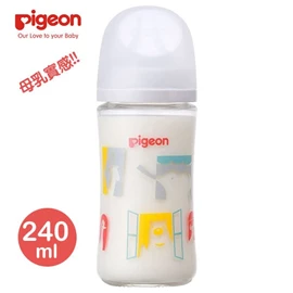 日本Pigeon 母乳實感寬口徑玻璃奶瓶-240ml 動物園