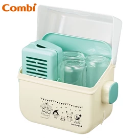 日本Combi 奶瓶微波消毒及收纳盒-比卡超