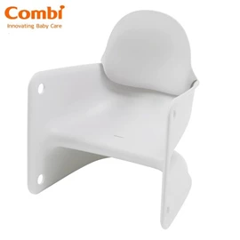 日本Combi 幼兒學習椅-灰色